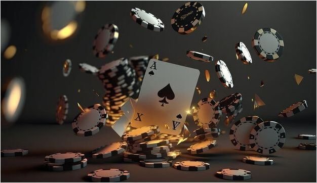 Người dùng chơi bắn cá trên điện thoại với giao diện đại dương và các loài cá di động trong game cf88